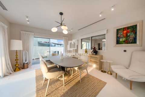 Villa in Fire, Jumeirah Golf Estates, Dubai 5 bedrooms, 881 sq.m. № 73581 - photo 6