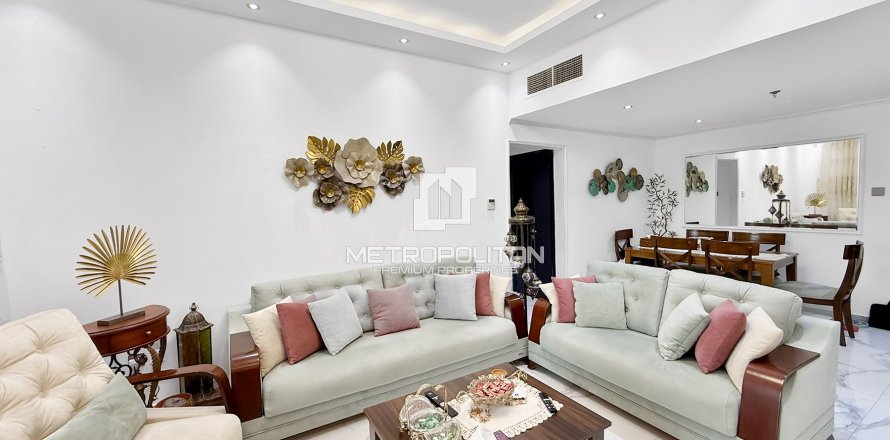 Квартира в Diamond Views, Джумейра Вилладж Серкл, Дубай, 2 спальни, 108м², № 73574