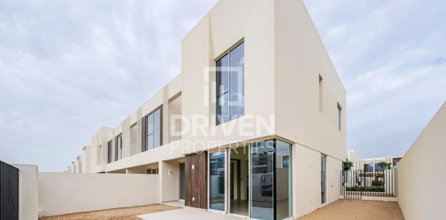 Maison de ville à The Valley, Dubai, 4 chambres, 258.08 m², № 138679
