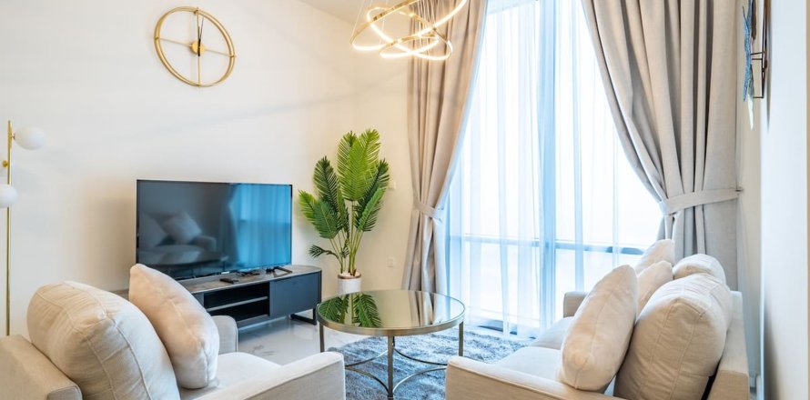 Ático en AMNA TOWER en Sheikh Zayed Road, Dubai, 6 dormitorios, 943 m², № 30376