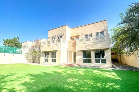 Villa à Meadows, Dubai, 5 chambres, 418 m², № 44746 - photo 7