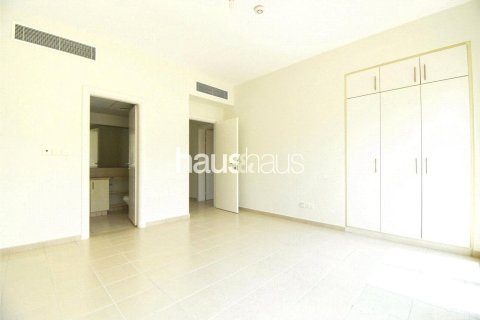 Villa à Meadows, Dubai, 5 chambres, 418 m², № 44746 - photo 5