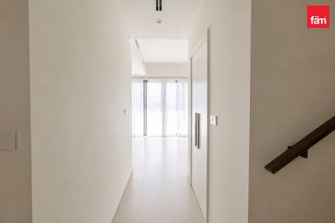 Villa à Dubai, 3 chambres, 180 m², № 135311 - photo 13