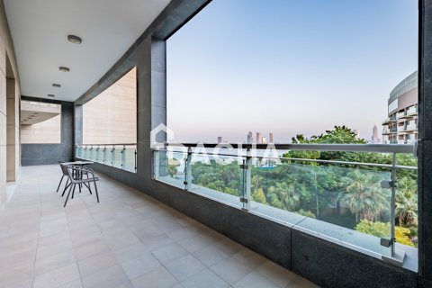 Apartment in The Crescent, Palm Jumeirah, Dubai 2 bedrooms, 257 sq.m. № 135301