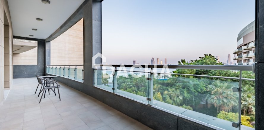 Apartamento en The Crescent, Palm Jumeirah, Dubai, 2 dormitorios, 257 m², № 135301