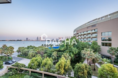 Apartamento en The Crescent, Palm Jumeirah, Dubai, 2 dormitorios, 257 m², № 135301 - foto 2