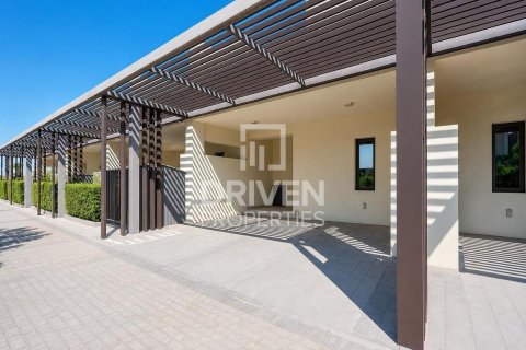 Villa à EMAAR South, Dubai South (Dubai World Central), Dubai, 3 chambres, 141.4 m², № 143184