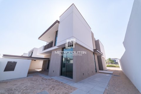 Villa à Al Furjan, Dubai, 5 chambres, 455 m², № 73982