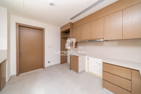 Снять в аренду виллу в Al Furjan, Дубай: 5 спален, 455м², № 73982 - фото 8