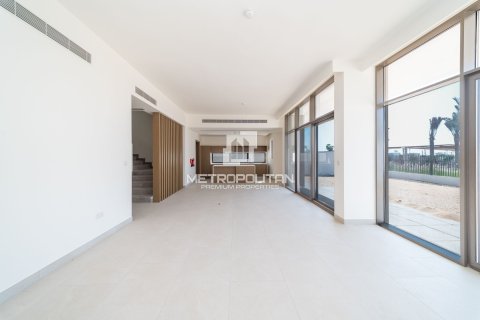 Снять в аренду виллу в Al Furjan, Дубай: 5 спален, 455м², № 73982 - фото 5