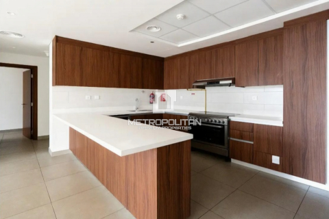 Apartment in Jumeirah Village Triangle, Dubai 3 bedrooms, 183 sq.m. № 73983 - photo 3