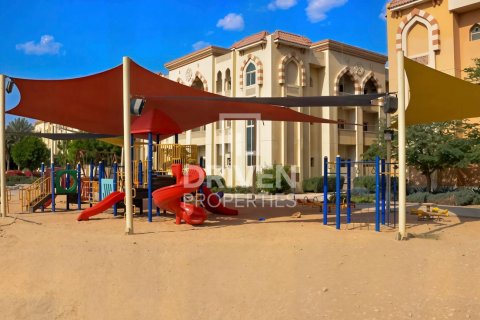 Bâtiment à Dubai Investment Park, Dubai, 1005.68 m², № 140846 - photo 21