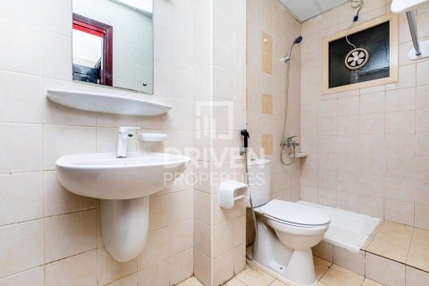 Bâtiment à Dubai Investment Park, Dubai, 1005.68 m², № 140846 - photo 17