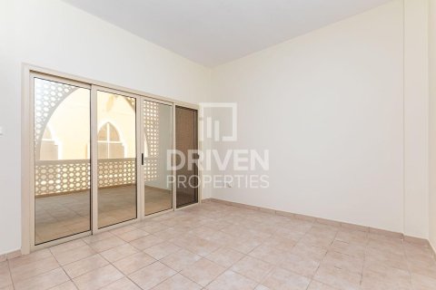 Bâtiment à Dubai Investment Park, Dubai, 1005.68 m², № 140846 - photo 6