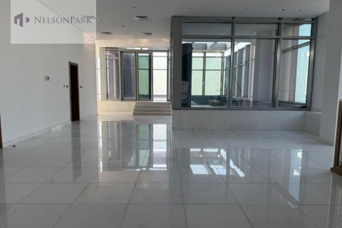 Penthouse in Al Habtoor City, Business Bay, Dubai 8 bedrooms, 1393.5 sq.m. № 9647 - photo 2