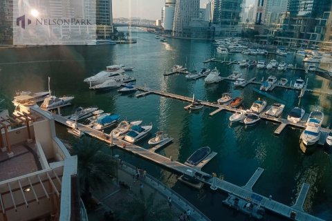 Apartment in Dubai Marina, Dubai 3 bedrooms, 185.8 sq.m. № 9389