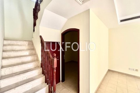 Снять в аренду таунхаус в Al Reem, Арабиан Ранчес, Дубай: 3 спальни, 227м², № 46367 - фото 3