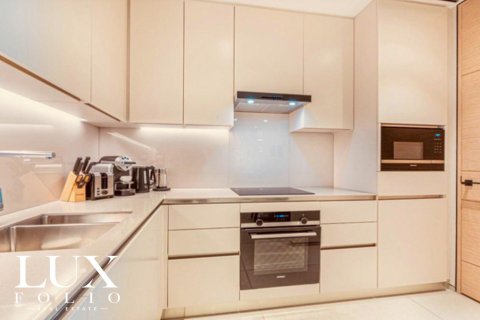 Снять в аренду квартиру в The Address Jumeirah Resort and Spa, Джумейра Бич Резиденс, Дубай: 2 спальни, 137м², № 46357 - фото 4