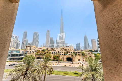 Apartamento en Yansoon, Old Town, Dubai, 2 dormitorios, 141 m², № 72857 - foto 2