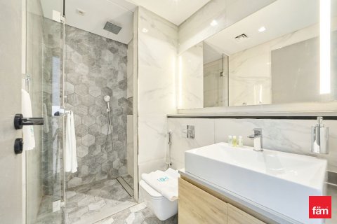 Apartment in Business Bay, Dubai 2 bedrooms, 89.8 sq.m. № 141960 - photo 20
