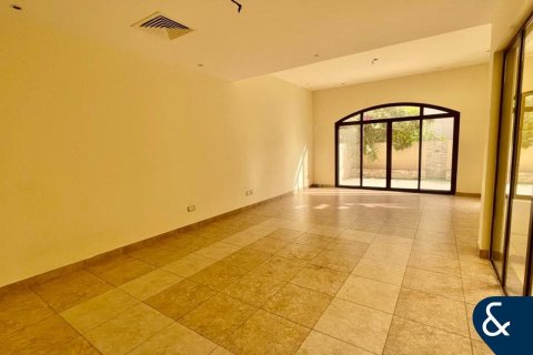Villa en Mudon, Dubai, 4 dormitorios, 353 m², № 75845 - foto 9