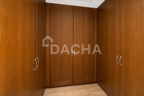 Apartment in Marina Residences, Palm Jumeirah, Dubai 3 bedrooms, 227 sq.m. № 141419 - photo 10