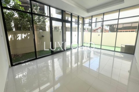 Villa in DAMAC Hills (Akoya by DAMAC), Dubai 3 bedrooms, 253 sq.m. № 46276