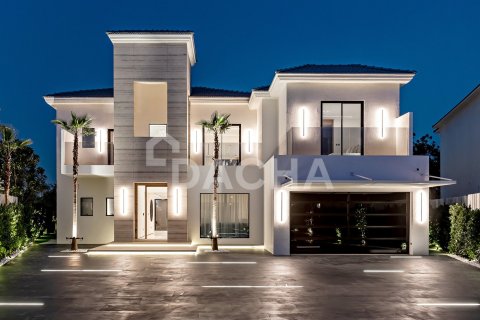 Villa en Jumeirah Islands, Dubai, 5 dormitorios, 502 m², № 141366