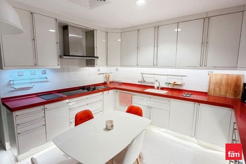 Apartment in Dubai Marina, Dubai 3 bedrooms, 176.6 sq.m. № 114367 - photo 5