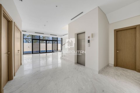 Villa in District One, Mohammed Bin Rashid City, Dubai 4 bedrooms, 470 sq.m. № 72765 - photo 7