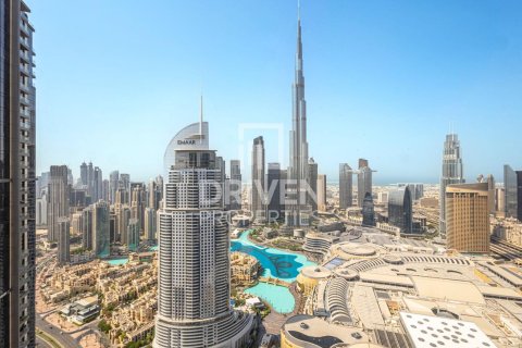 Appartement à The Address Residence Fountain Views, Downtown Dubai (Downtown Burj Dubai), Dubai, 2 chambres, 126.53 m², № 129426