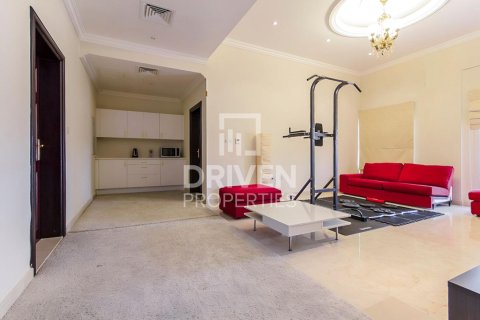 Снять в аренду виллу в The Villa, Дубай: 5 спален, 658.5м², № 136999 - фото 6