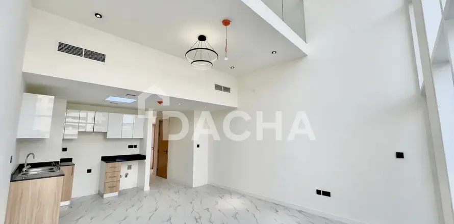 Таунхаус в Дубай Инвестмент Парке, Дубай, 4 спальни, 87м², № 104797