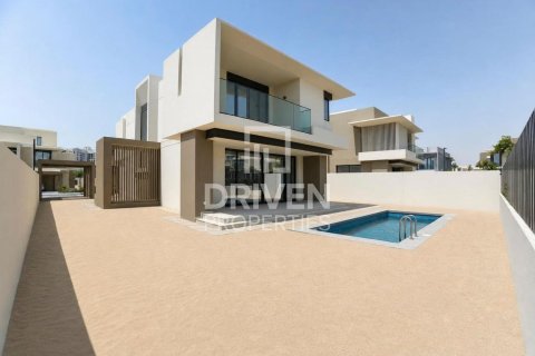 فيلا في جبل علي, دبي 4 غرف نوم, 640.01 م² رقم 143054