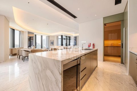 Appartement à Opera District, Downtown Dubai (Downtown Burj Dubai), Dubai, 4 chambres, 492.39 m², № 143047 - photo 17