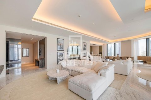 شقة في Opera District, وسط مدينة دبي, دبي 4 غرف نوم, 492.39 م² رقم 143047