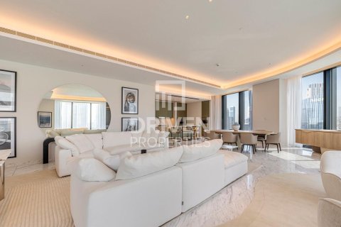 Appartement à Opera District, Downtown Dubai (Downtown Burj Dubai), Dubai, 4 chambres, 492.39 m², № 143047 - photo 7