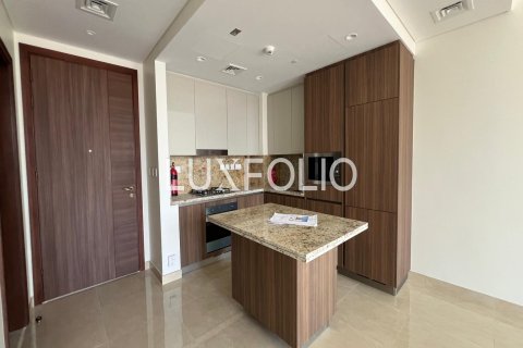 Apartment in Downtown Dubai (Downtown Burj Dubai), Dubai 1 bedroom, 95 sq.m. № 45344 - photo 2