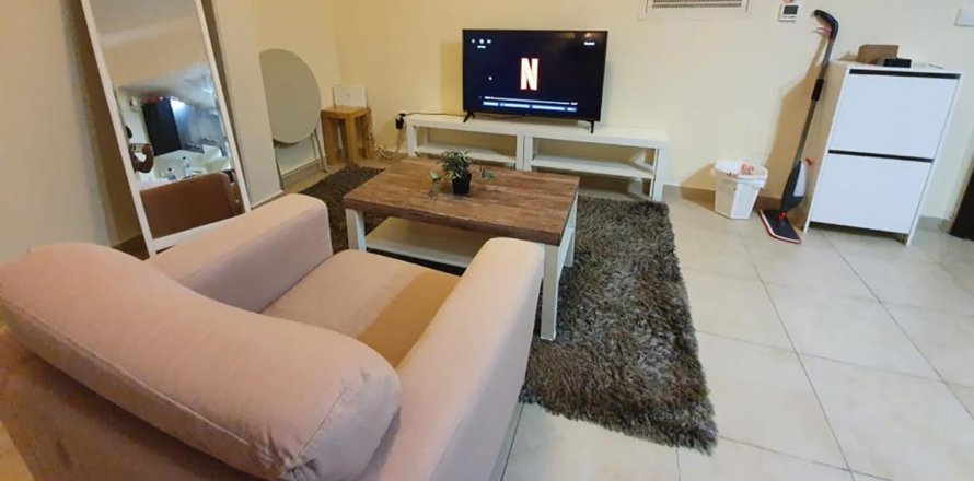 Apartamento en REMRAAM APARTMENTS en Remraam, Dubai, 2 dormitorios, 129 m², № 30144