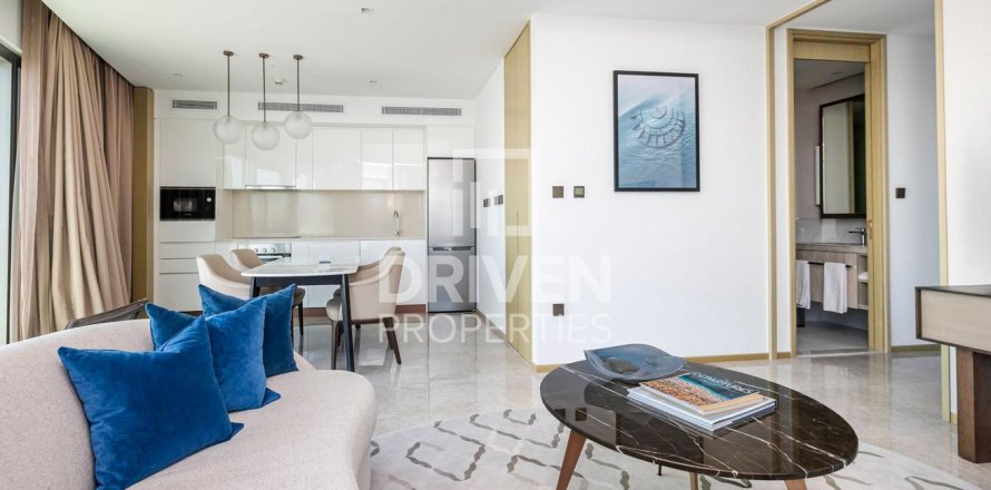 Квартира в Address Harbour Point, Dubai Creek Harbour (The Lagoons), Дубай, 2 спальни, 102.47м², № 136918