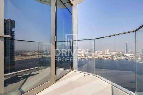 Снять в аренду квартиру в Address Harbour Point, Dubai Creek Harbour (The Lagoons), Дубай: 2 спальни, 102.47м², № 136918 - фото 12