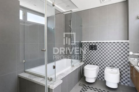 Villa à Jumeirah Park, Dubai, 3 chambres, 535.96 m², № 136909 - photo 17