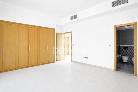 Villa à Jumeirah Park, Dubai, 3 chambres, 535.96 m², № 136909 - photo 8