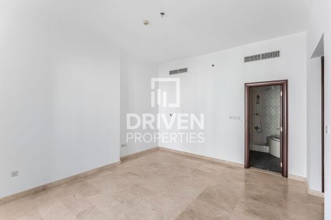 Appartement à KG Tower, Dubai Marina, Dubai, 3 chambres, 285.77 m², № 136667 - photo 10
