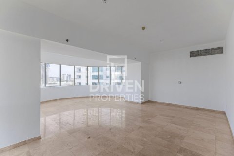 Appartement à KG Tower, Dubai Marina, Dubai, 3 chambres, 285.77 m², № 136667 - photo 4
