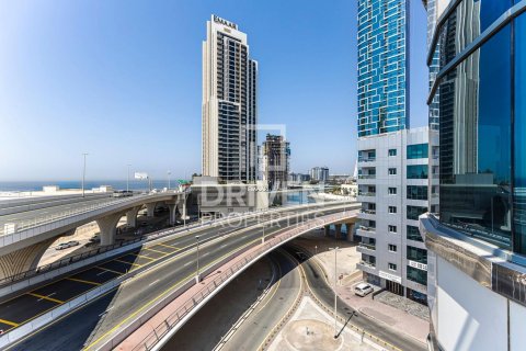 Appartement à KG Tower, Dubai Marina, Dubai, 3 chambres, 285.77 m², № 136667