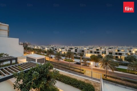 Apartment in Dubai Hills Estate, Dubai 2 bedrooms, 97.5 sq.m. № 99950