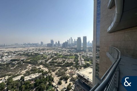 Apartment in DIFC, Dubai 3 bedrooms, 268 sq.m. № 74796 - photo 16