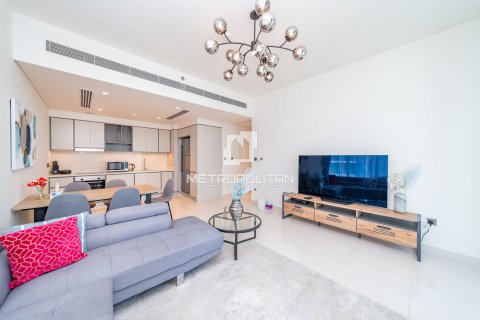 Apartment in EMAAR Beachfront, Dubai Harbour, Dubai 2 bedrooms, 130 sq.m. № 73537