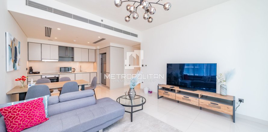 Appartement à EMAAR Beachfront, Dubai Harbour, Dubai, 2 chambres, 130 m², № 73537
